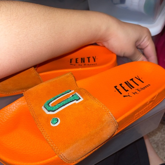 Women’s puns fenty slides - Picture 2 of 3